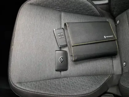 Photo 80 Renault Captur Gén. II (HJB) Ph1 Business 5