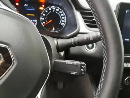 Photo 71 Renault Captur Gén. II (HJB) Ph1 Business 5