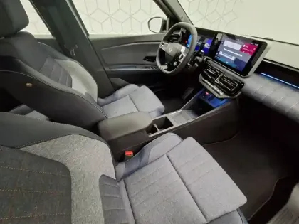 Photo 35 Renault 4 Renault  E-Tech Electrique 150 ch autonomie confort