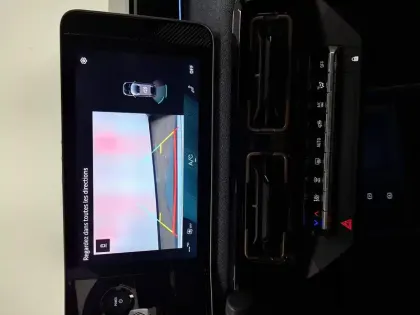 Photo 18 Renault 4 Renault  E-Tech Electrique 150 ch autonomie confort