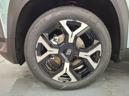 Photo 21 Renault 4 Renault  E-Tech Electrique 150 ch autonomie confort