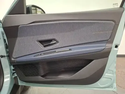 Photo 32 Renault 4 Renault  E-Tech Electrique 150 ch autonomie confort