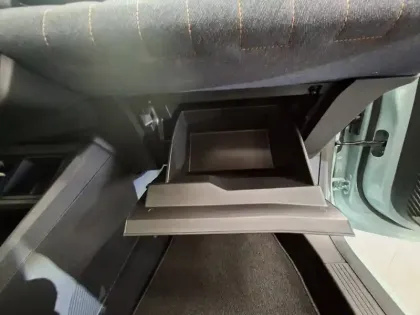 Photo 39 Renault 4 Renault  E-Tech Electrique 150 ch autonomie confort