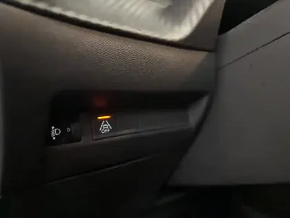 Photo 17 Peugeot 208 Gén. II Ph2 Premium 5