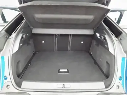 Photo 65 Peugeot 3008  Hybrid 136 e-DCS6