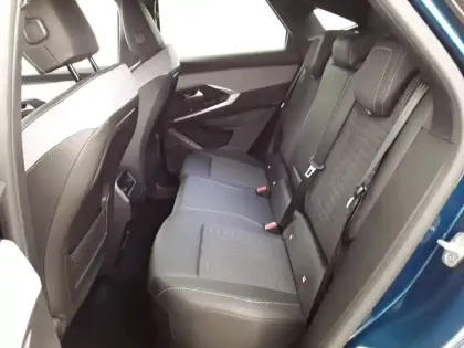 Photo 41 Peugeot 3008  Hybrid 136 e-DCS6