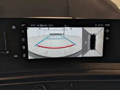 Photo 77 Peugeot 3008  Hybrid 136 e-DCS6