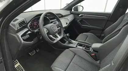 Photo 14 Audi Q3  45 TFSIe 245 ch S tronic 6