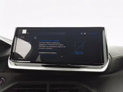 Photo 22 Peugeot 2008  Hybrid 145 e-DCS6