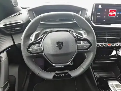 Photo 16 Peugeot 2008  Hybrid 145 e-DCS6