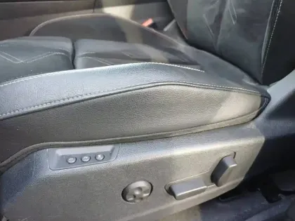 Photo 17 DS Ds 7  Hybride Rechargeable E-Tense 300 EAT8 4x4