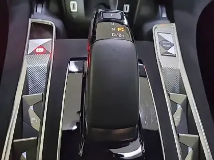 Photo 90 DS DS 7 Gén. I Ph1 Performance Line + 5