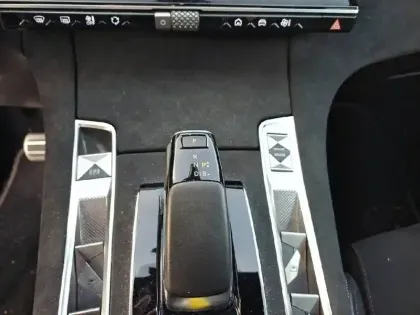 Photo 13 DS Ds 7  Hybride Rechargeable E-Tense 300 EAT8 4x4