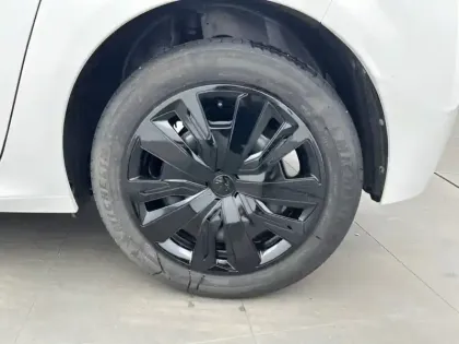 Photo 38 Peugeot 208 Gén. II Ph1 NG Active Pack 5