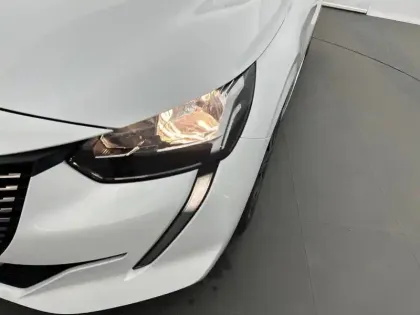 Photo 41 Peugeot 208 Gén. II Ph1 NG Active Pack 5