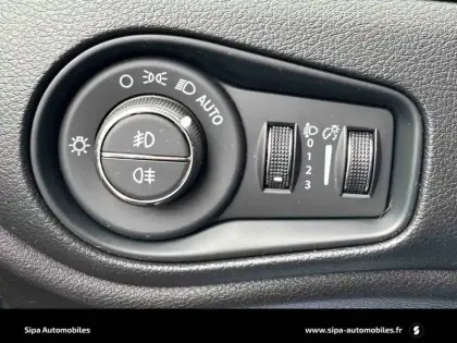 Photo 52 Jeep Renegade  1.5 Turbo T4 130 ch BVR7 e-Hybrid