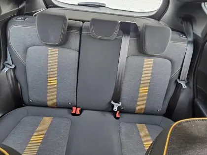 Photo 18 Ford Fiesta Gén. V Ph1 Pack 5