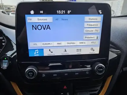 Photo 13 Ford Fiesta Gén. V Ph1 Pack 5