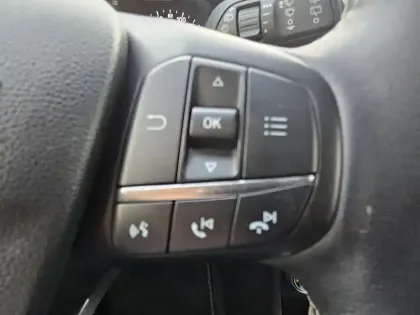 Photo 17 Ford Fiesta Gén. V Ph1 Pack 5