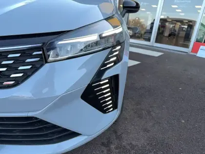 Photo 24 Renault Clio  E-Tech full hybrid 145 ch GSR2