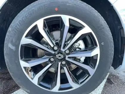 Photo 20 Renault Clio  E-Tech full hybrid 145 ch GSR2