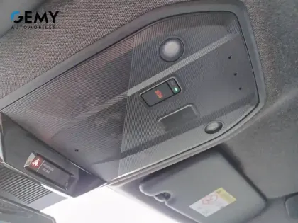 Photo 42 Renault Austral  E-Tech full hybrid 200 GSR2