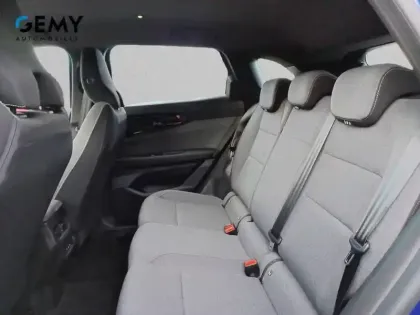 Photo 31 Renault Austral  E-Tech full hybrid 200 GSR2