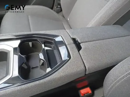 Photo 40 Renault Austral  E-Tech full hybrid 200 GSR2