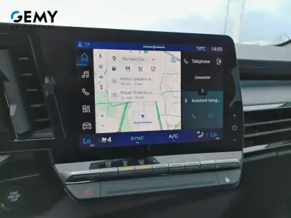 Photo 15 Renault Austral  E-Tech full hybrid 200 GSR2