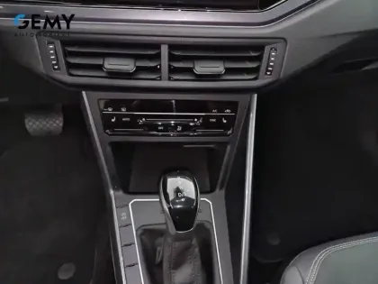 Photo 36 Volkswagen Polo  1.0 TSI 95 S&S DSG7