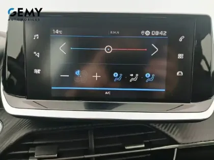 Photo 13 Peugeot 208  BlueHDi 100 S&S BVM6