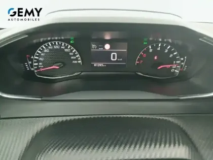 Photo 56 Peugeot 208  PureTech 100 S&S BVM6