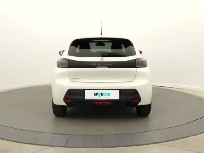 Photo 46 Peugeot 208  PureTech 100 S&S BVM6