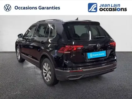 Photo 10 Volkswagen Tiguan  2.0 TDI 150ch DSG7