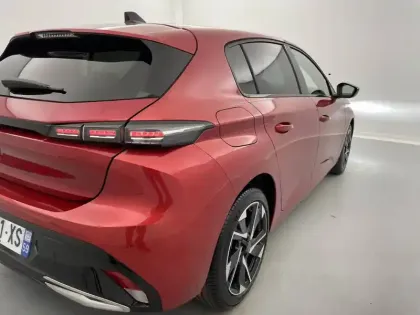 Photo 30 Peugeot 308  Hybrid 145 e-DCS6