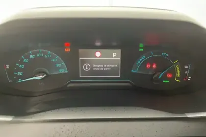 Photo 16 Peugeot 208  Electrique 50 kWh 136ch