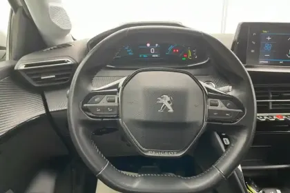 Photo 10 Peugeot 208  Electrique 50 kWh 136ch