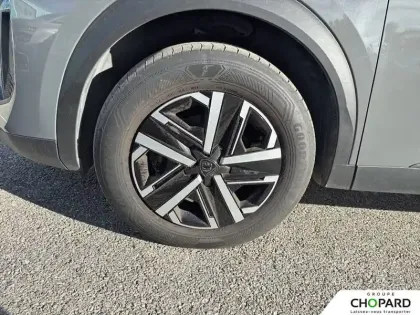 Photo 11 Peugeot 2008  PureTech 100 S&S BVM6