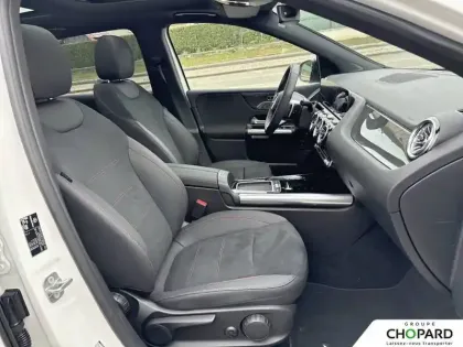 Photo 39 Mercedes Classe B  200 d 8G-DCT