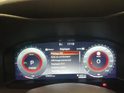 Photo 33 Nissan Juke  HYBRID 143