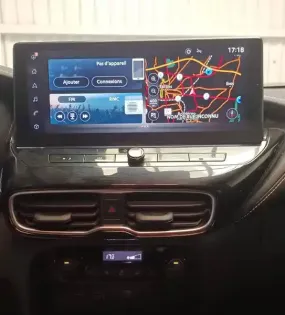 Photo 36 Nissan Juke  HYBRID 143