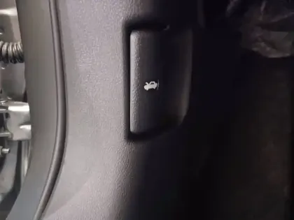 Photo 28 Nissan Juke  HYBRID 143