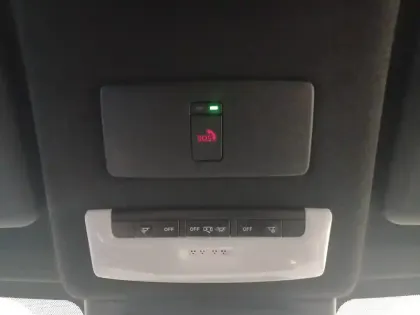 Photo 55 Nissan Juke  HYBRID 143