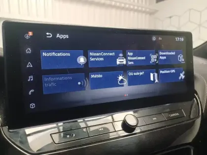 Photo 40 Nissan Juke  HYBRID 143