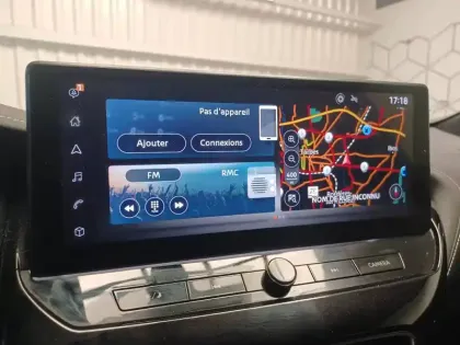 Photo 37 Nissan Juke  HYBRID 143