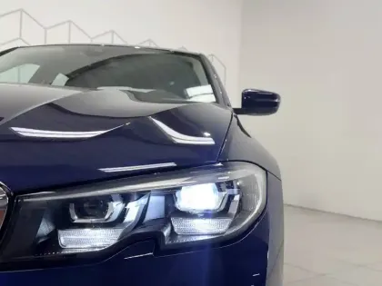 Photo 10 BMW Serie 3 318d 150 ch BVA8