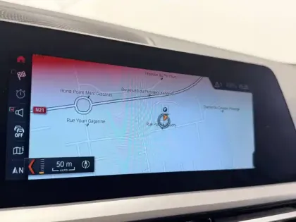 Photo 86 BMW Serie 3 318d 150 ch BVA8