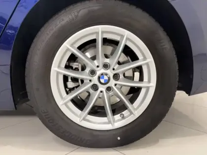 Photo 52 BMW Serie 3 318d 150 ch BVA8