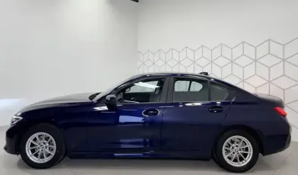 Photo 99 BMW Serie 3 318d 150 ch BVA8