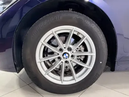 Photo 12 BMW Serie 3 318d 150 ch BVA8